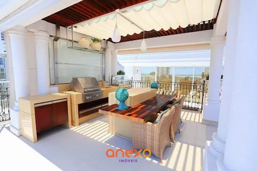 Apartamento à venda no bairro Centro em Balneário Camboriú