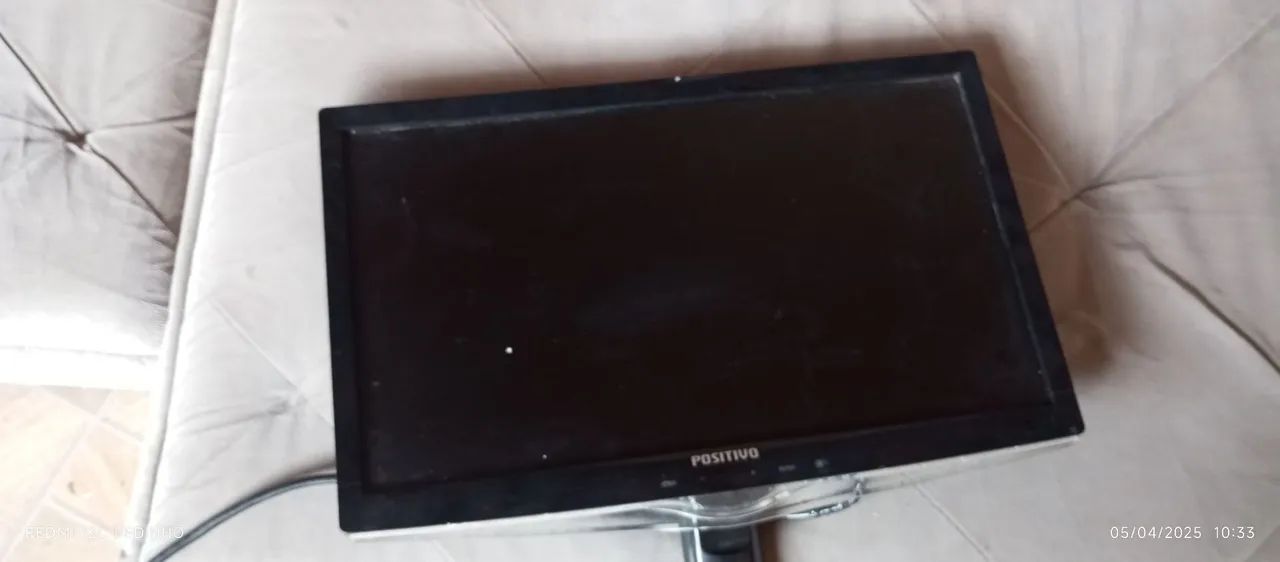 Monitor Positivo LCD 15.6 polegadas