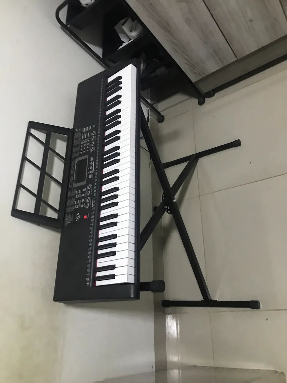 Teclado DVX 610 - Instrumentos musicais - Parque Cedral