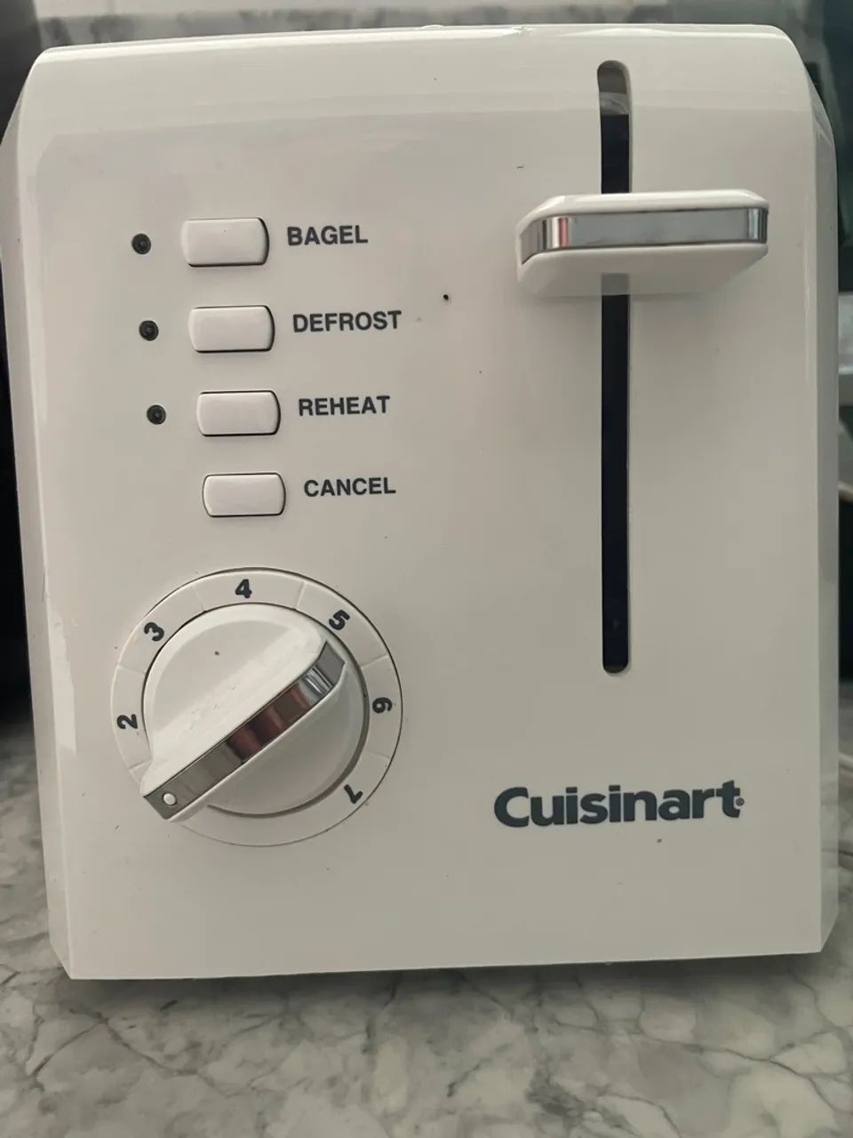 Tostadeira Culsinart  127w branca perfeita Funcionando  - Foto 4