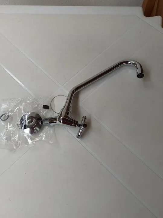 Torneira de Cozinha Cromada de 1/2 Primor Docol