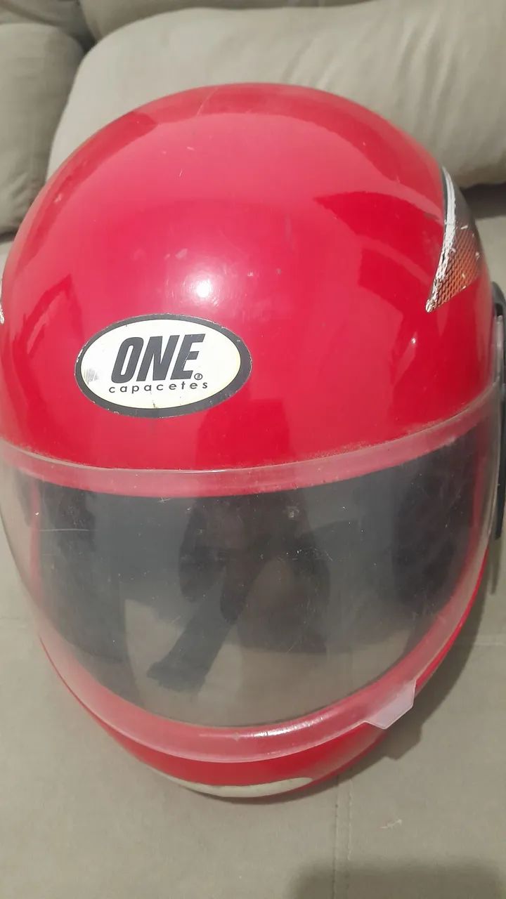 Capacetes a venda - Foto 3