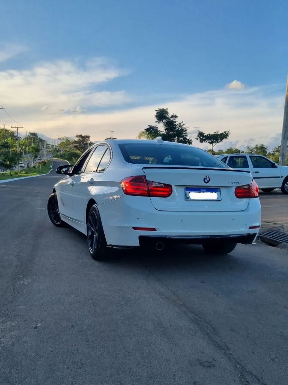 Vendo BMW 320i Sport GP - Foto 3