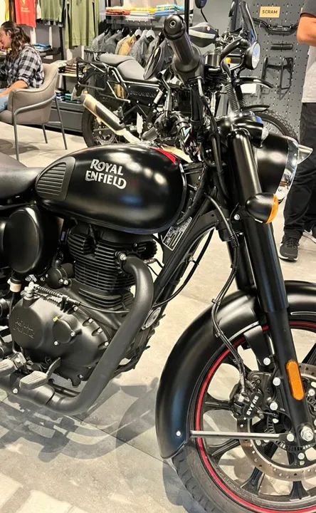 Classic Dark 350cc - Amanda