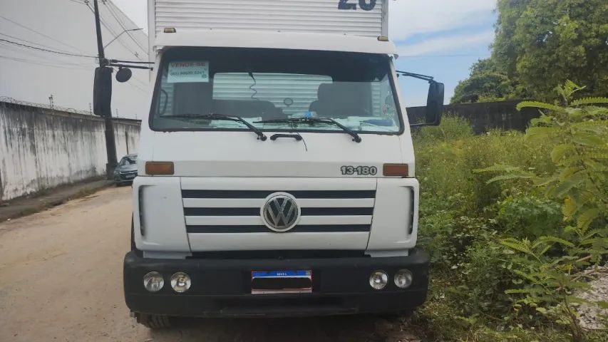 Volkswagen 13.180 motor X10 bomba injetora grande