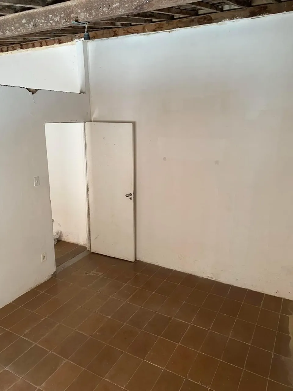 Casa no Santos Dumont, 400,00