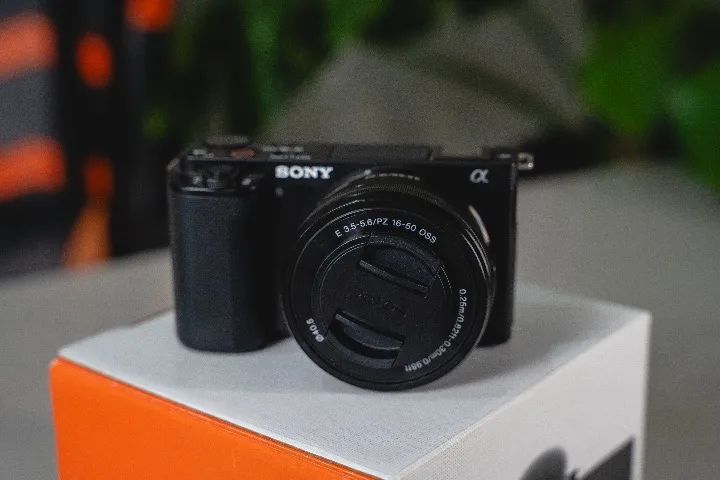 Sony ZV-E10 Camera64318752455681122