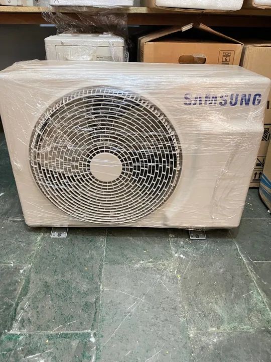 AR CONDICIONADO SPLIT SAMSUNG WIND FREE 10.000 BTUS SEMI NOVO