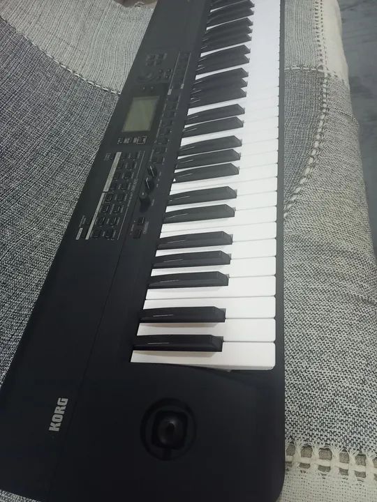 Teclado korg i3 music  - Foto 3