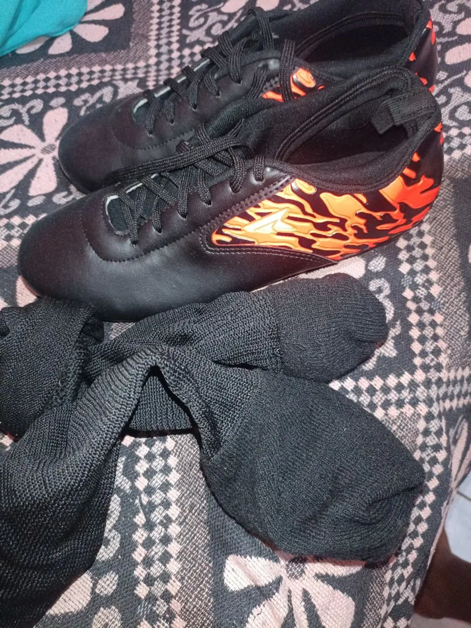 Chuteira society masculina