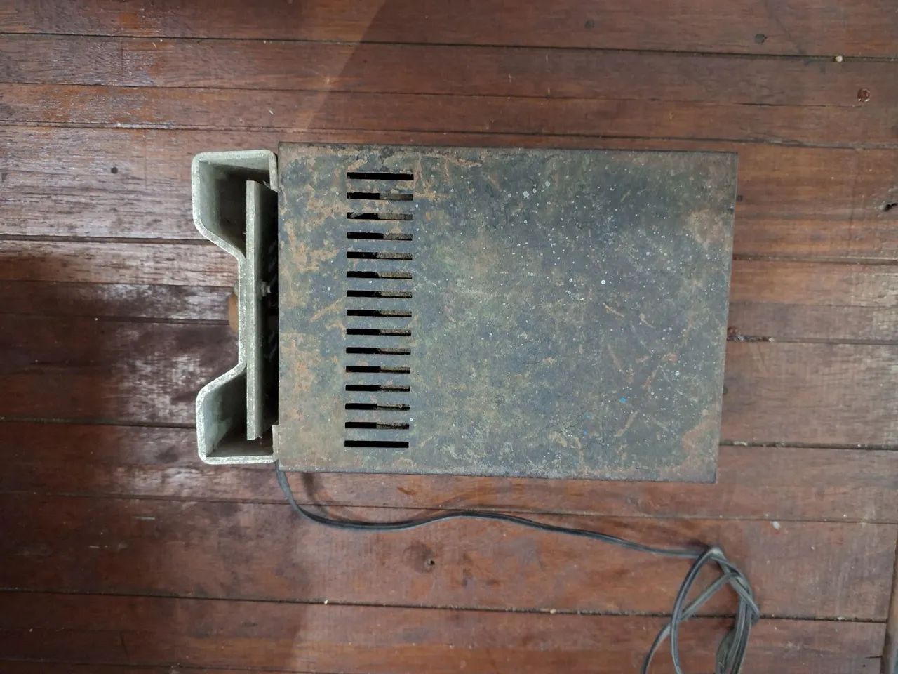 Fonte bancada antiga 12v 5A  Renz Brasu - Foto 3