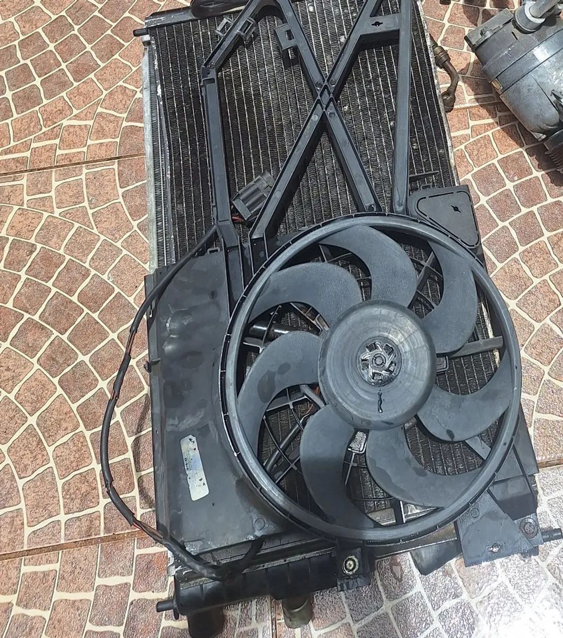 Kit radiador Vectra 98 com ar - Foto 3