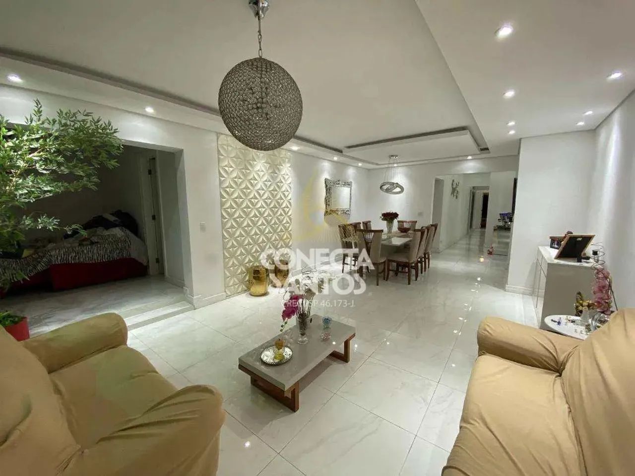 Apto c/ 3 suítes, Centro, São Vicente - Cod: 1197