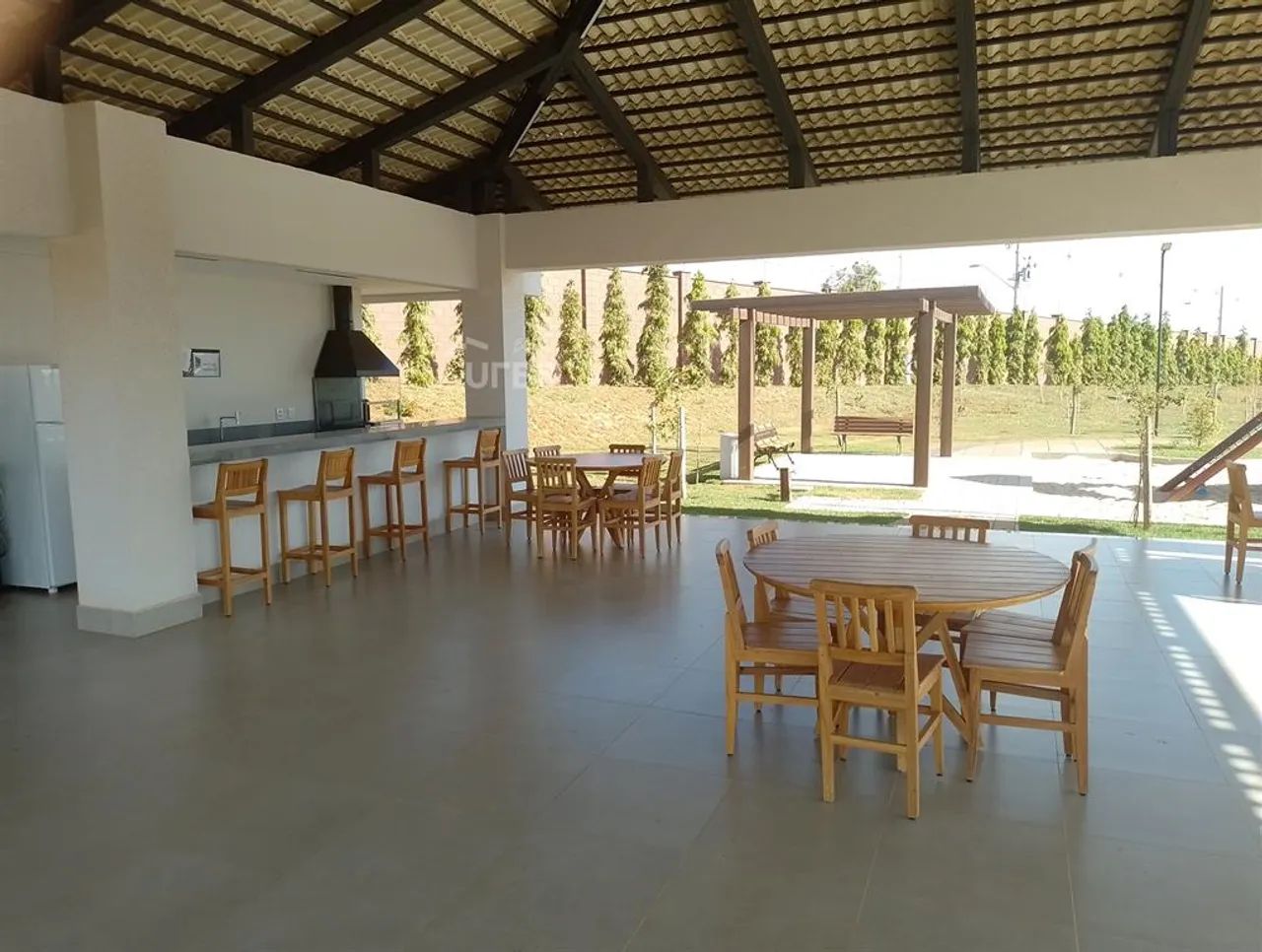 VENDO UM TERRENO 250 MT JARDINS PARMA SENADOR CANEDO - Foto 2