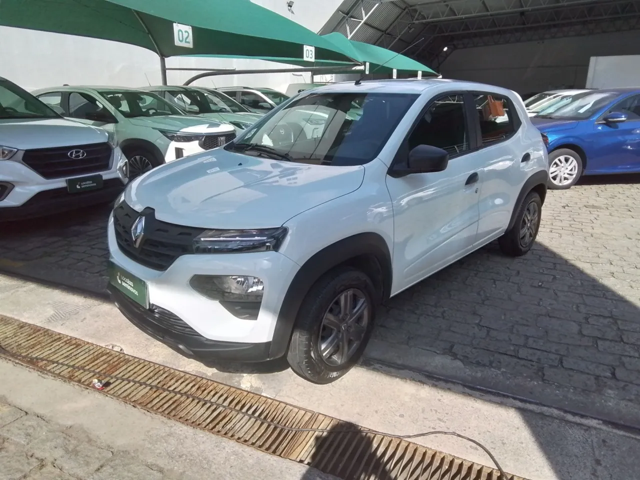 Renault Kwid 1.0 ZEN Usados e Novos