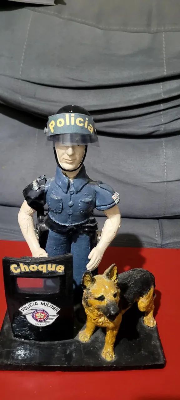 Bonecos Polícia Bombeiro estatuetas 