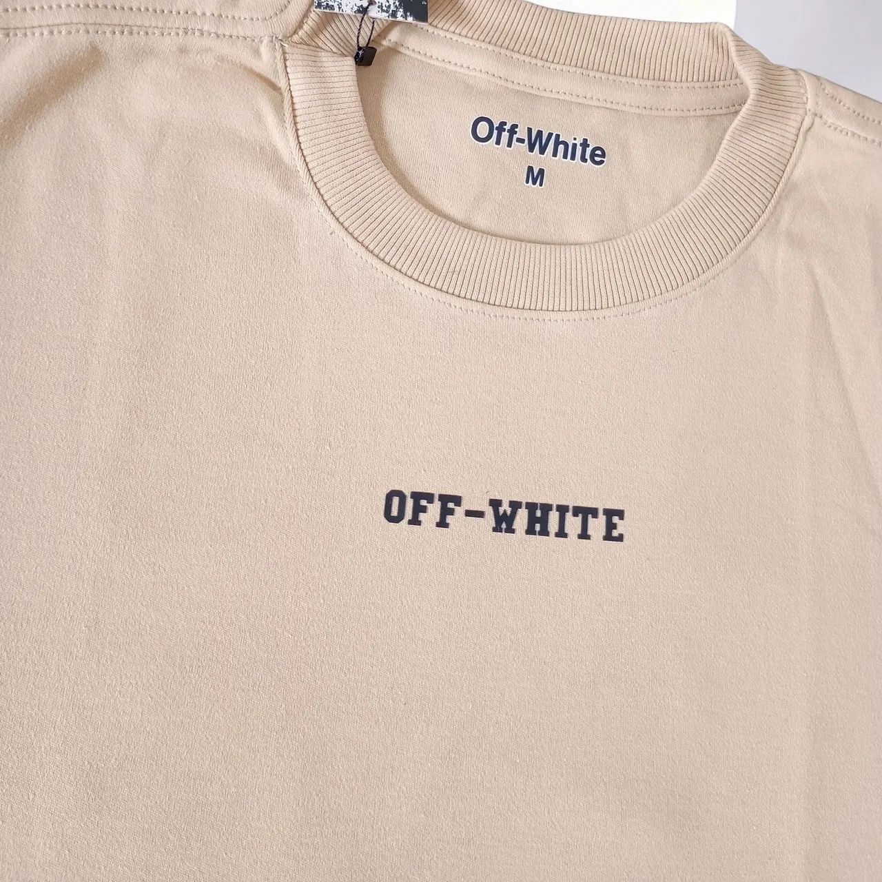 Camiseta off-white oversized  - Foto 3