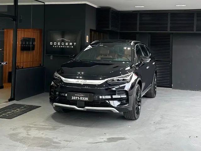 BYD Tan EV 4X4 (elétrico) 2025