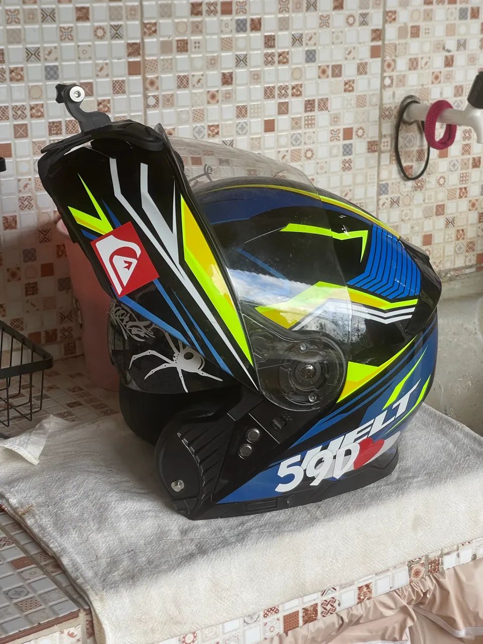 Capacete HELT ARTICULADO HIPPO GLASS  - Foto 4