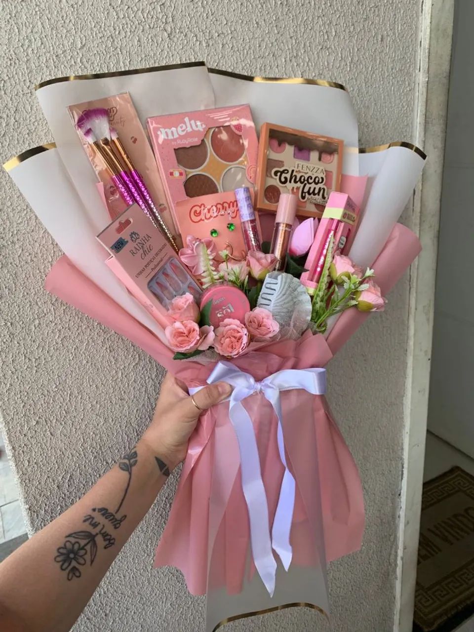 #4 BUQUE DE MAQUIAGEM PRESENTEAVELL