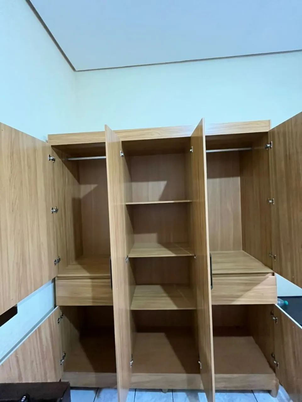 Guarda roupas  - Foto 2