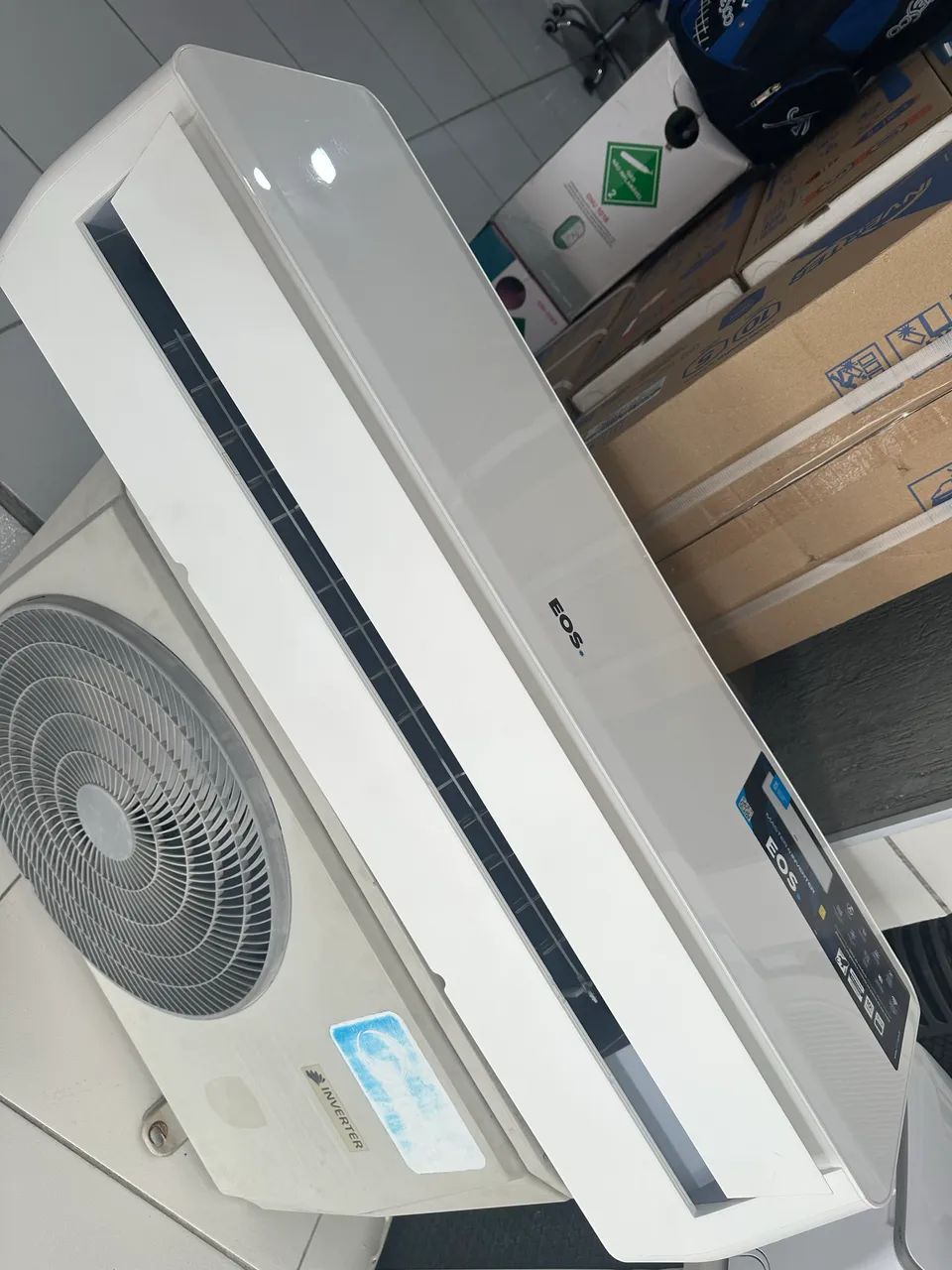 Ar condicionado EOS 24.000 btus inverter  - Foto 2