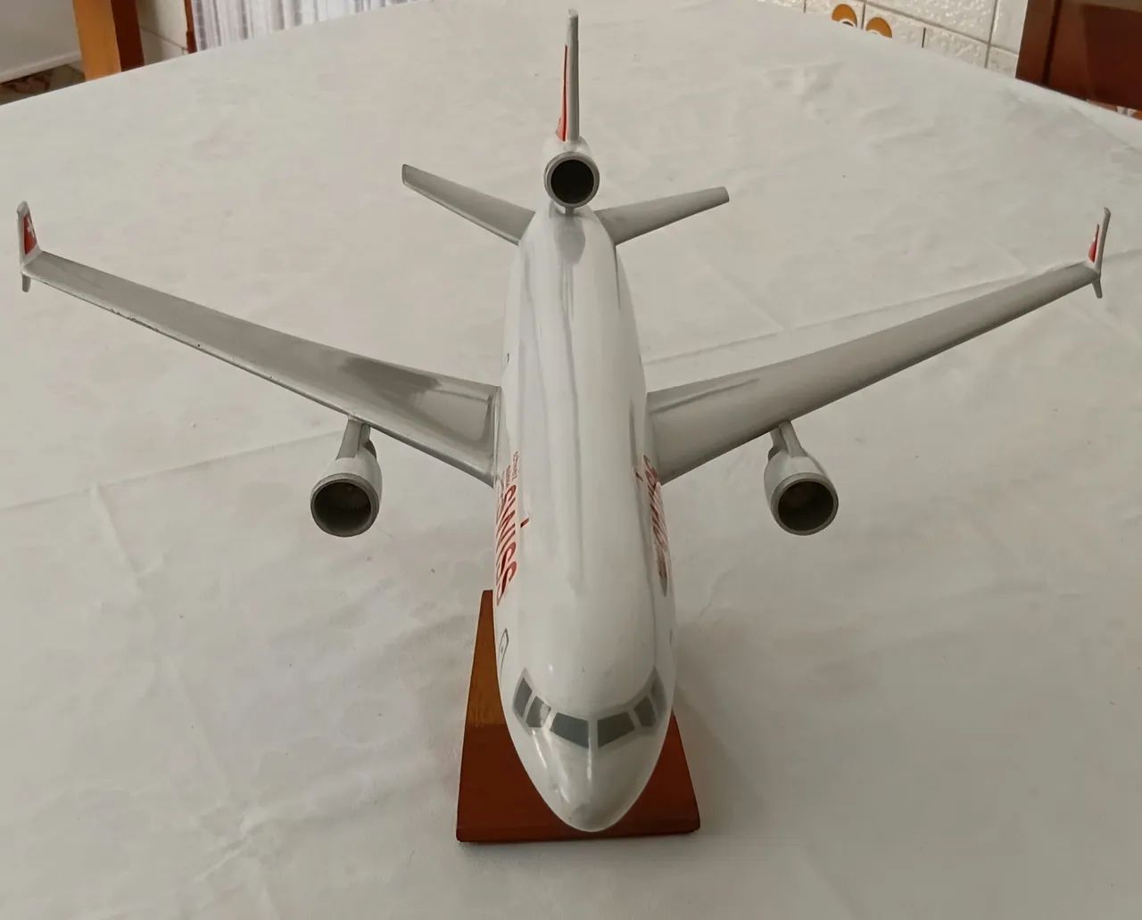 Maquete Avião MD-11 Swissair 50 cm - Foto 3