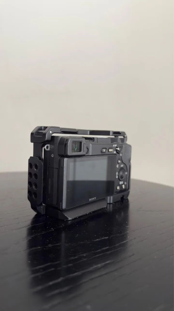 Câmera Sony A6400 - Foto 2
