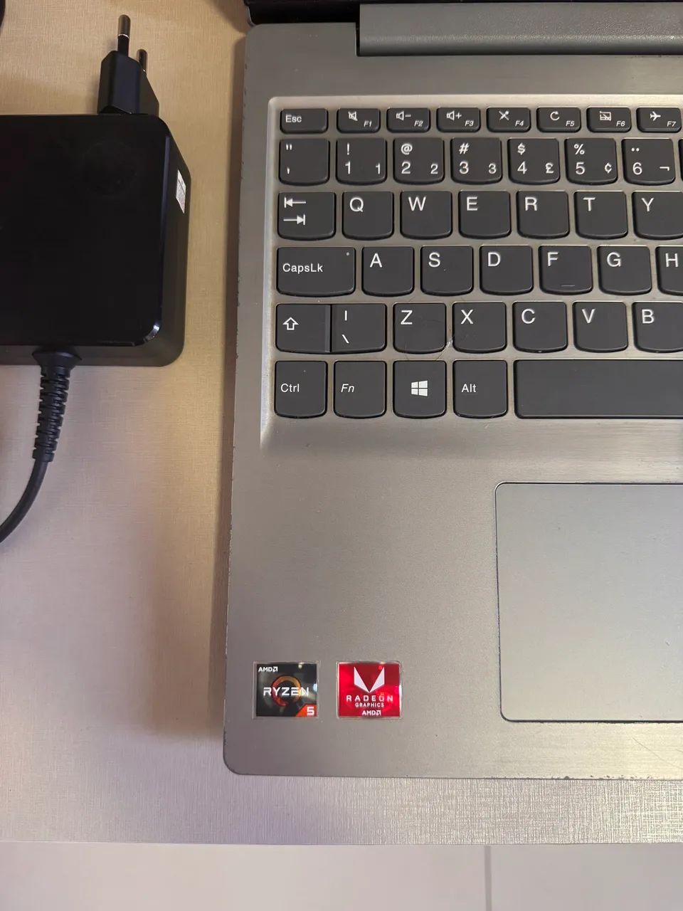 Notebook Lenovo - Foto 2