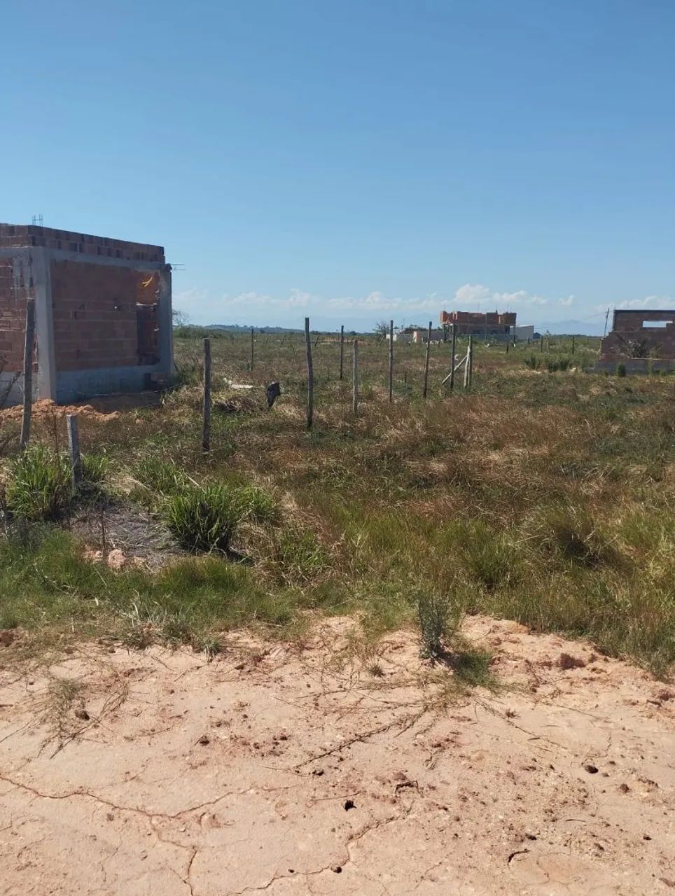 Vende-se Terreno