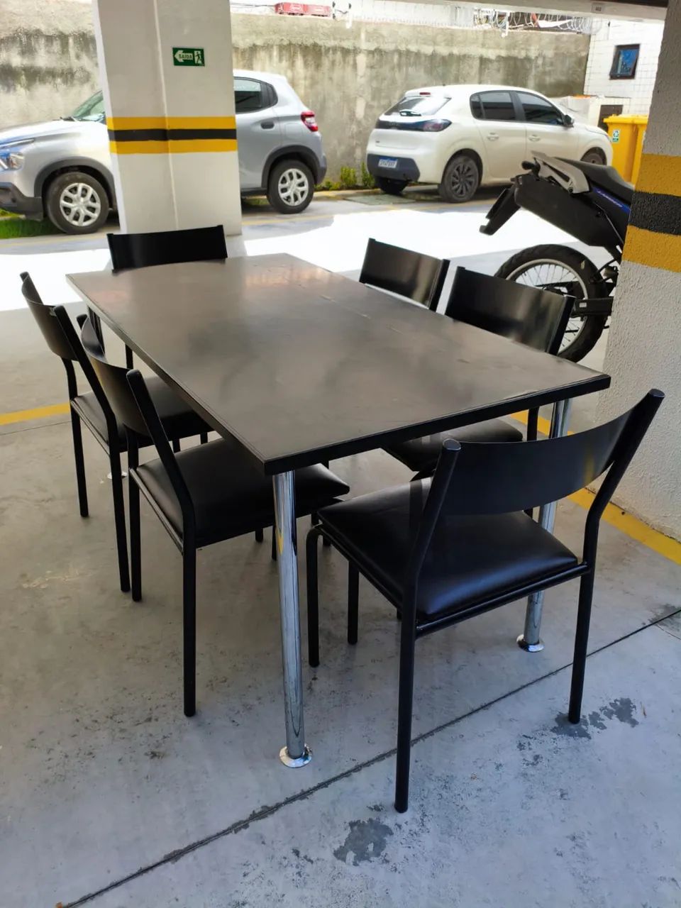 Conjunto de mesa com 6 cadeiras - Foto 5