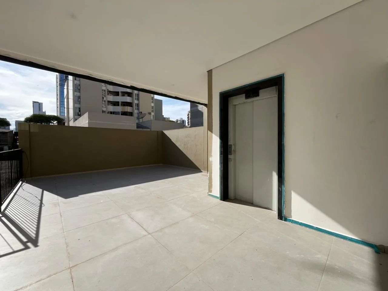 Sala Comercial em galeria para aluguel no Centro de Chapec ó - Foto 4