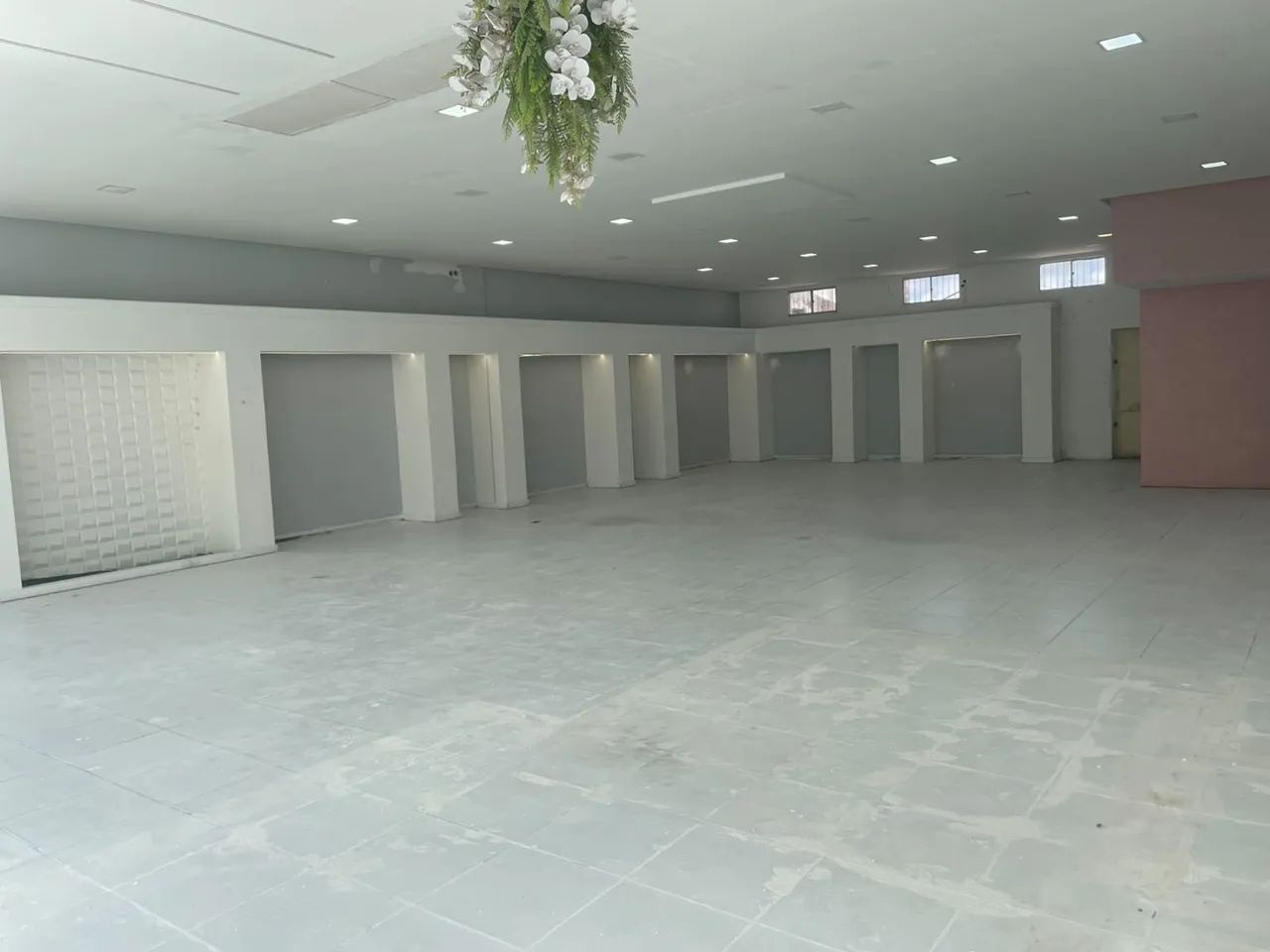 Excelente ponto comercial na Avenida Agamenon 450 metros  - Foto 2