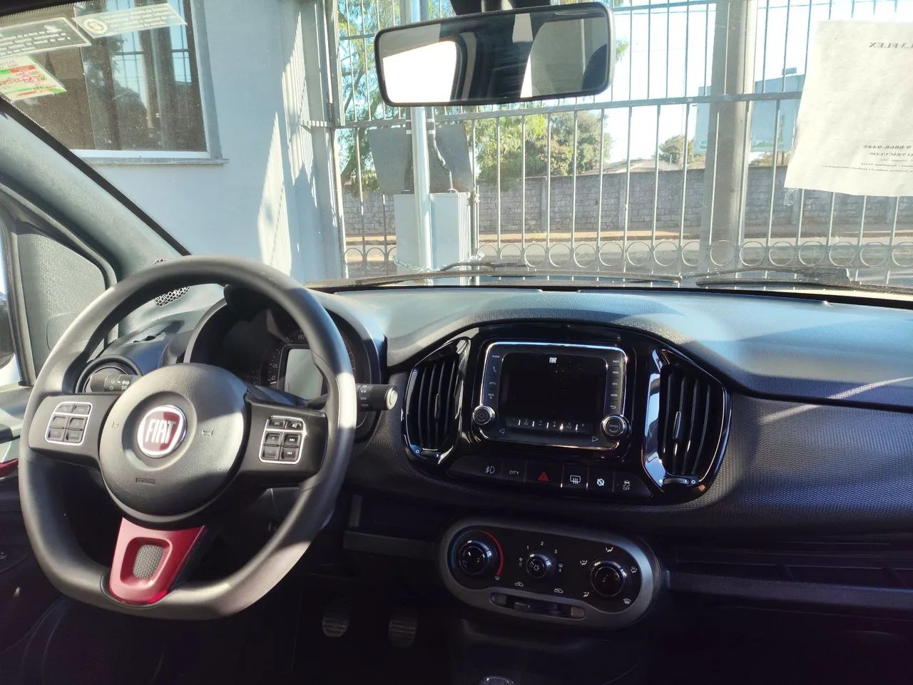 Fiat Uno Sporting 1.3 Flex 8V 5P 2017 - Foto 5