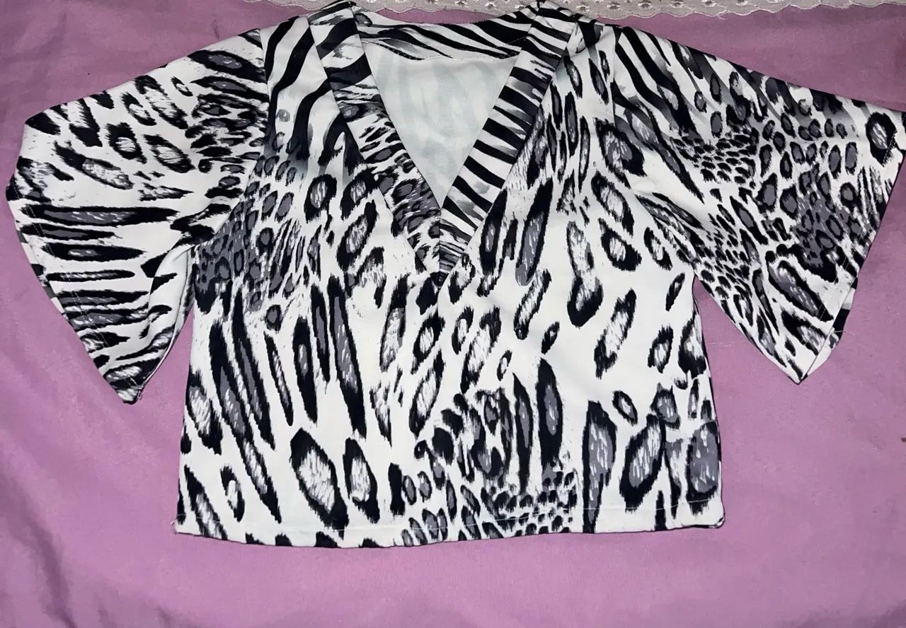 Cropped estampado 