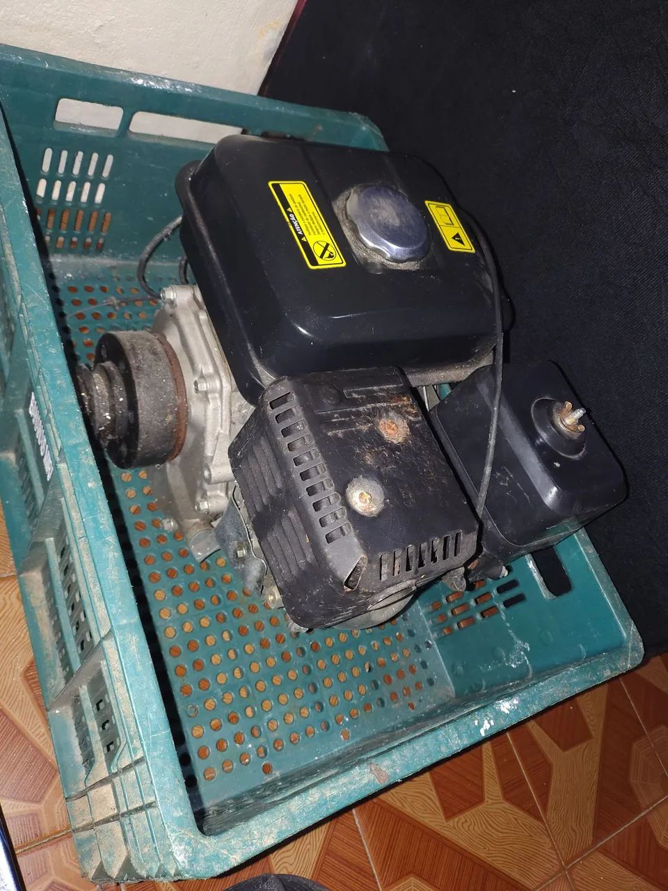 Vende-se motor 4 tempo 