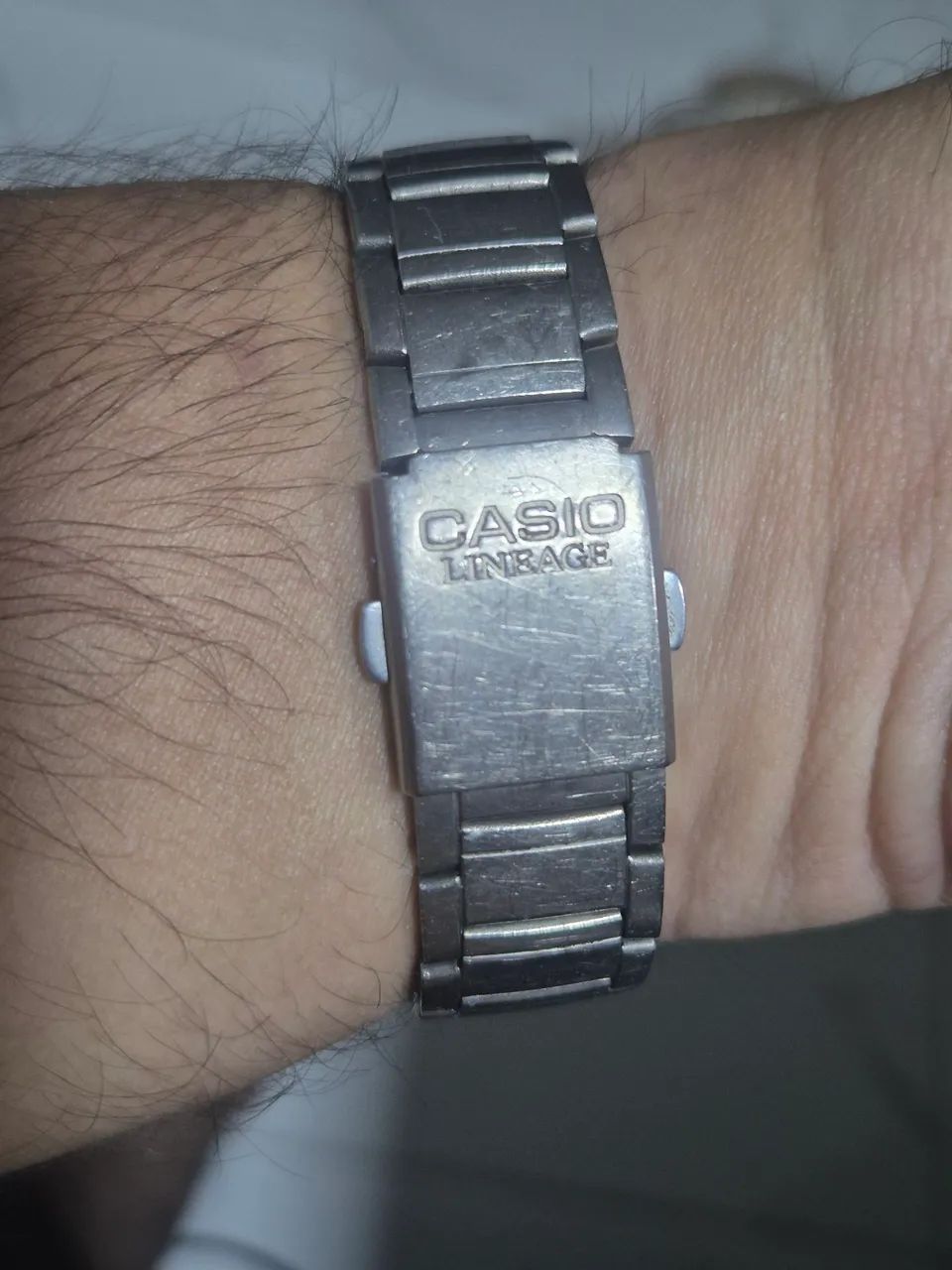 Relógio CASIO LINEAGE TITANIUM  2364   LIN-300   À QUARTZ   -   FUNCIONANDO PERFEITAMENTE - Foto 5