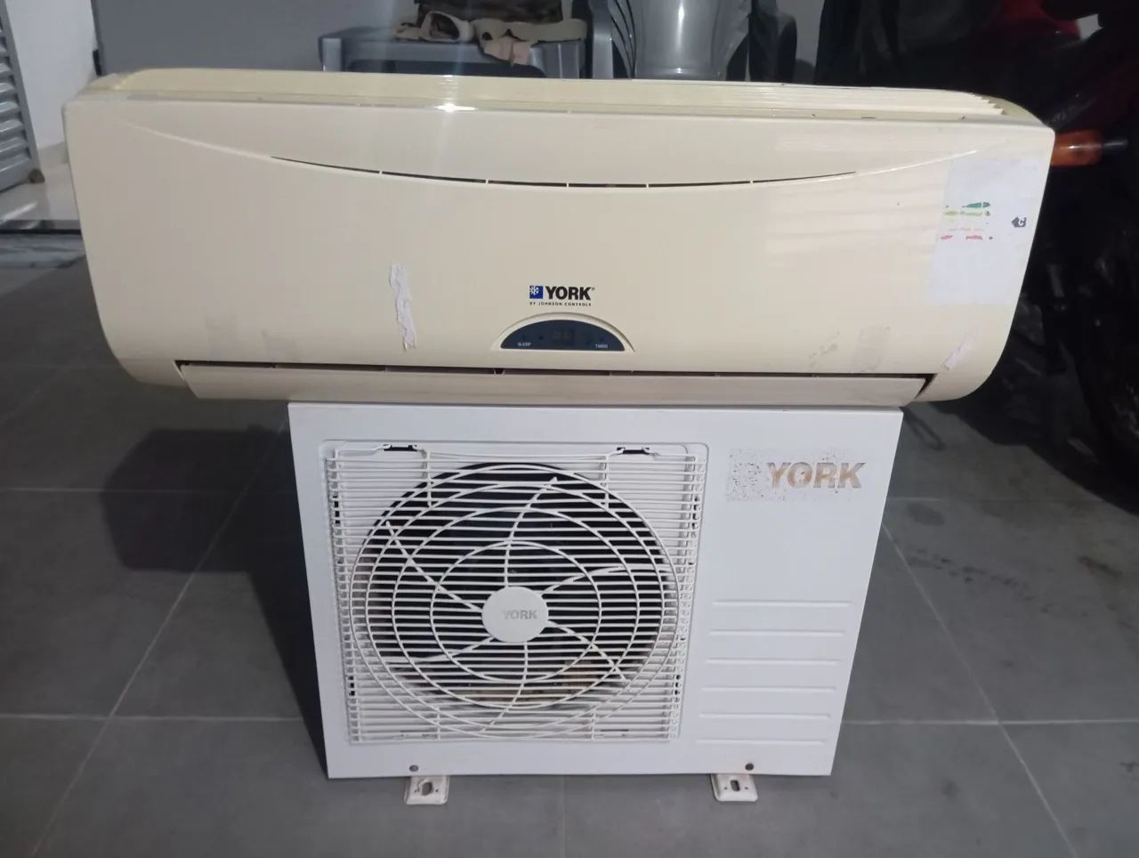 Vende-se Ar condicionado Instalado. - Foto 2