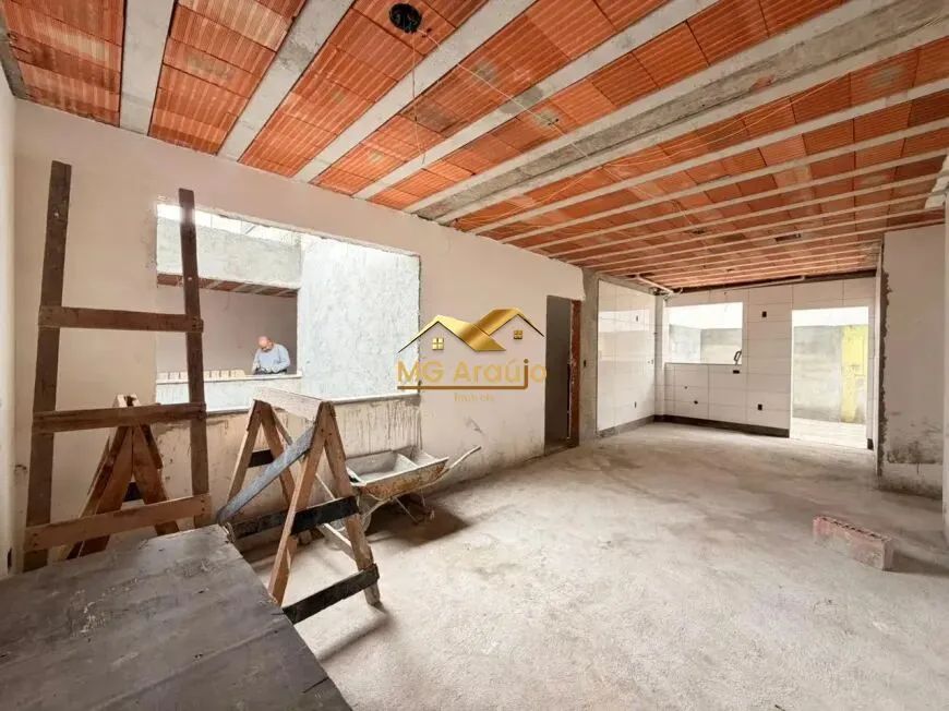 Apartamento com Área Externa, 02 Quartos, Santa Mônica, BH. - Foto 2