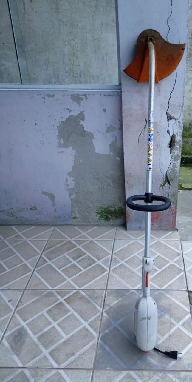 Maquina de cortar grama... - Foto 2