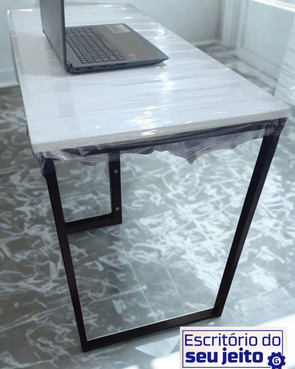 Escrivaninha REFORÇADA NOVA 1,1m Mesa Multiuso BRANCA para Computador Notebook Estudo - Foto 3