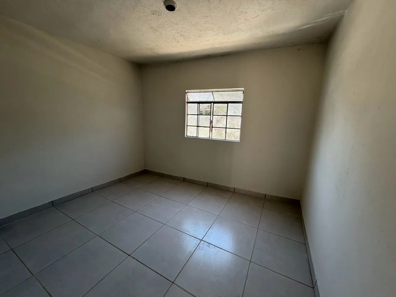 KITNET REFORMADA NO JARDIM ALVORADA - Foto 5