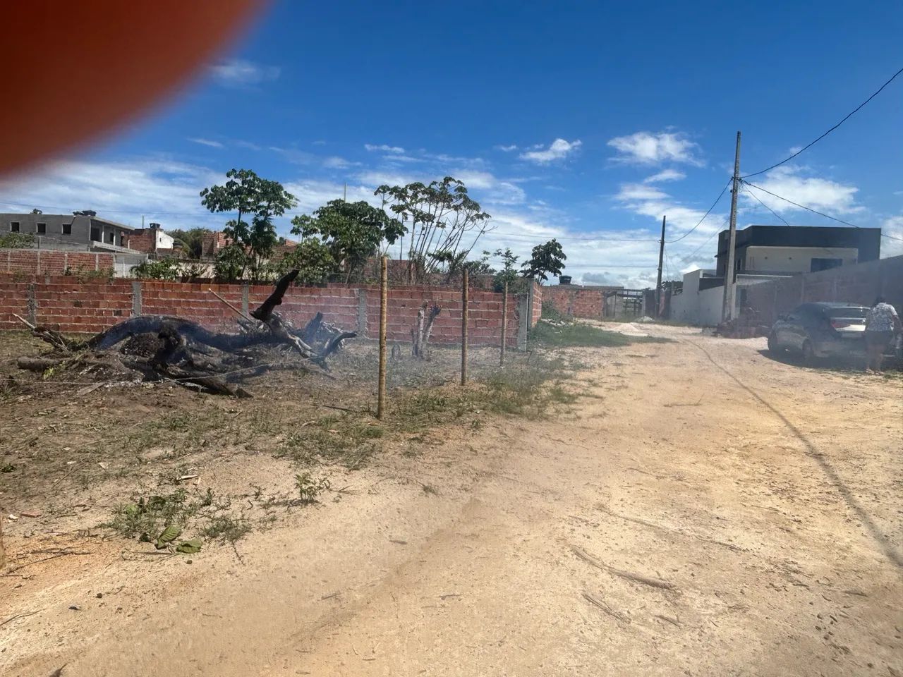 Vendo terreno. Contato- *,falar com Moura.