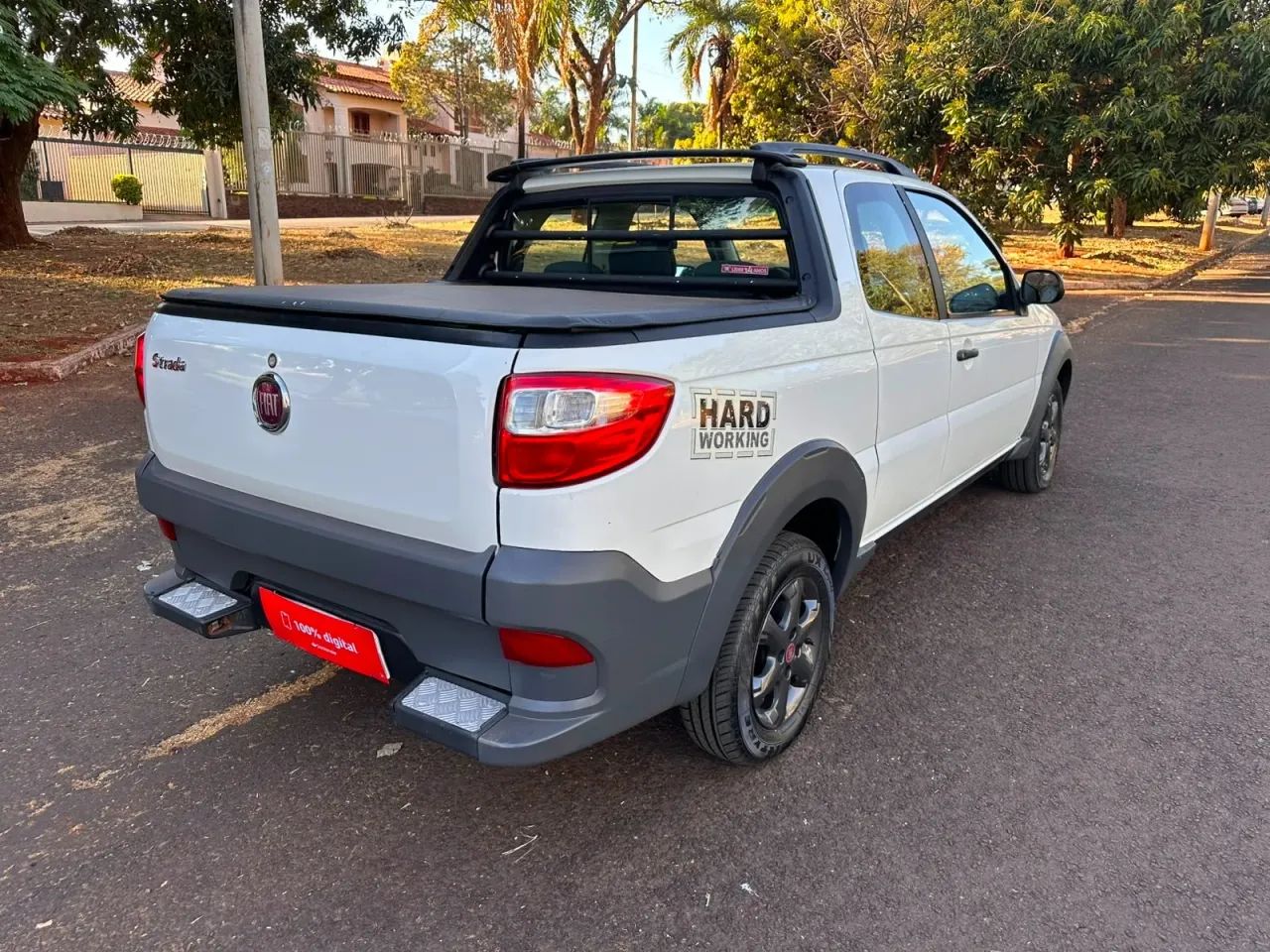 Fiat Strada Working 1.4 MPI Fire Flex 8V CD 2016 - Foto 3