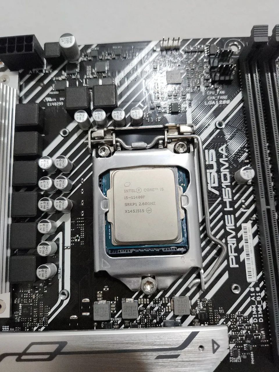 Kit H510m-A Asus + i5 11400f + Watercooler Corsair - Peças de