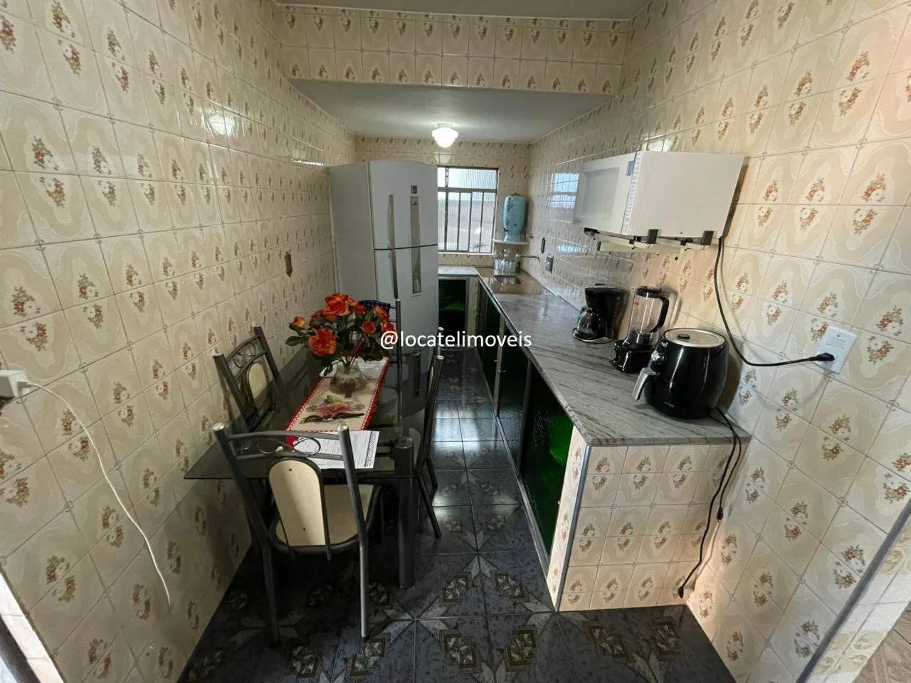 More e Gere Renda! Casa de 3 Quartos + 2 Barracões no Lindéia - Foto 4