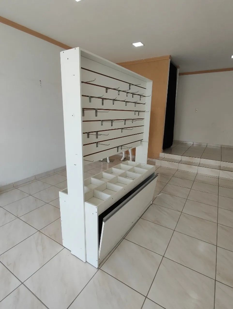 Móvel central para loja  - Foto 4