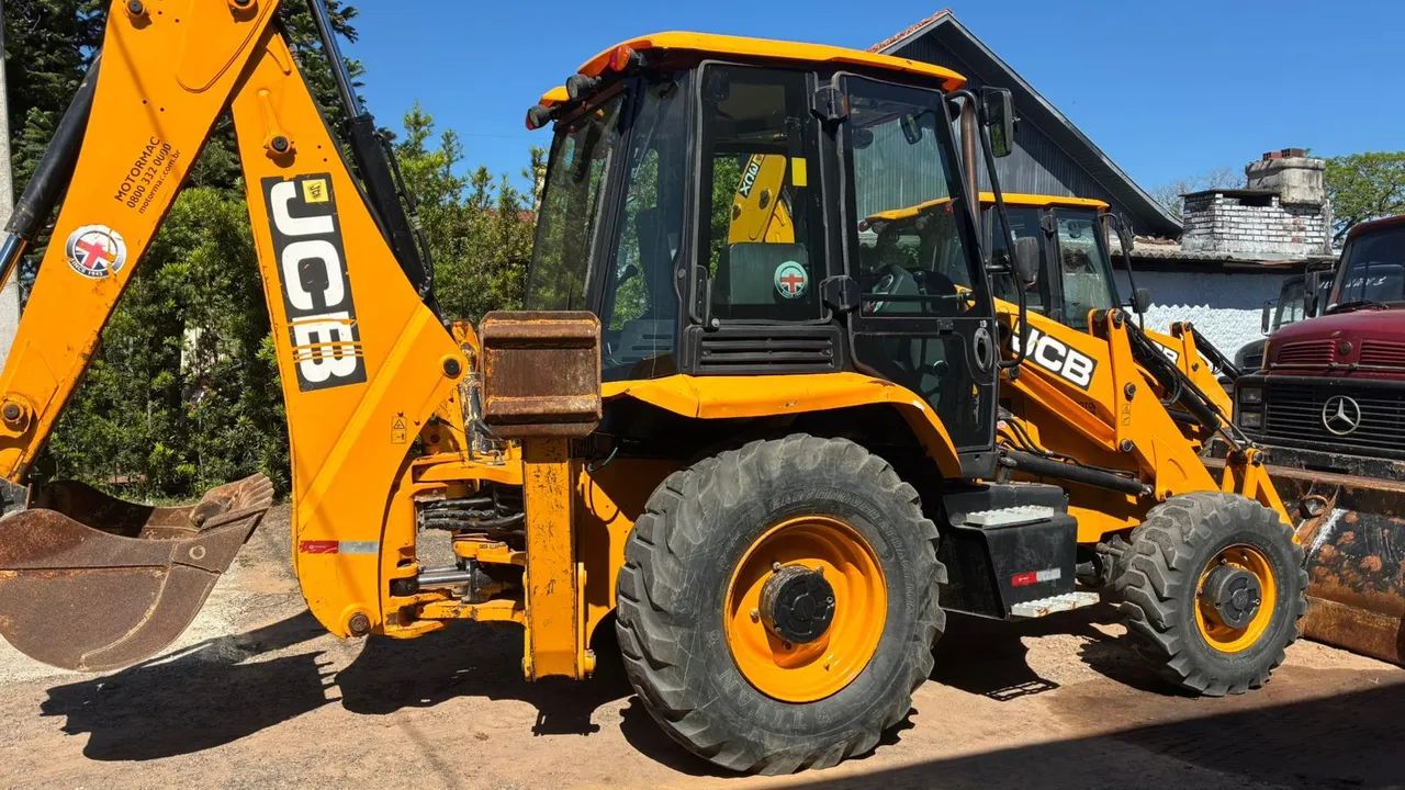 Retroescavadeira JCB 3CX 2022 - Foto 3