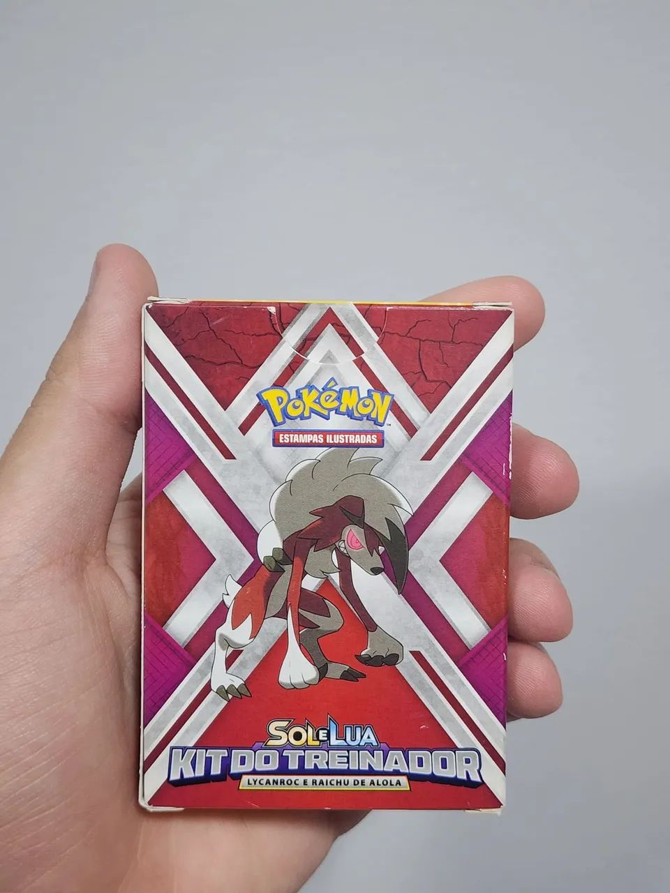 Kit do Treinador Sol e Lua - Lycanroc e Raichu de Alola Copag Pokémon  - Foto 2