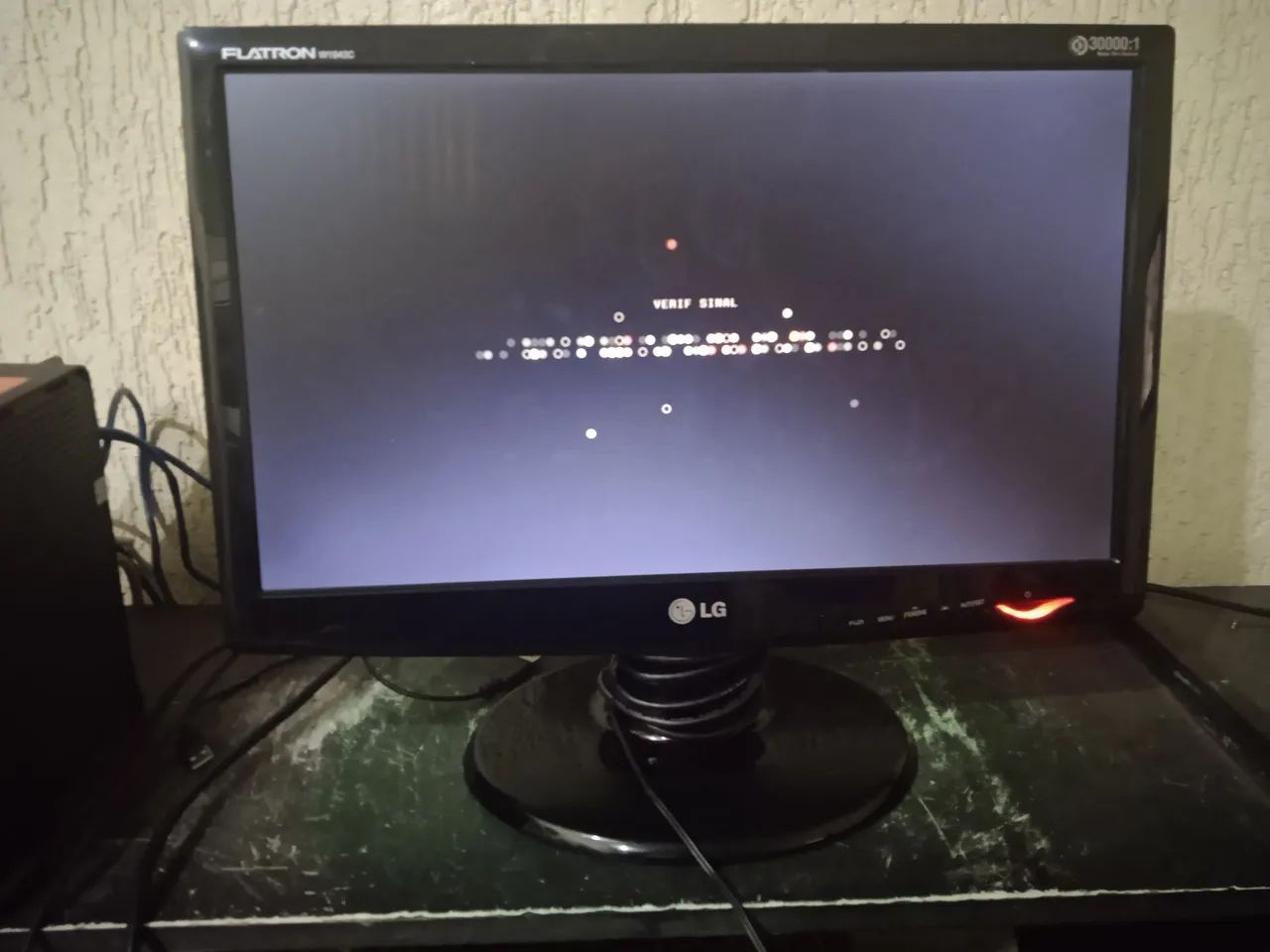 Monitor LG Led 20 polegadas completo 